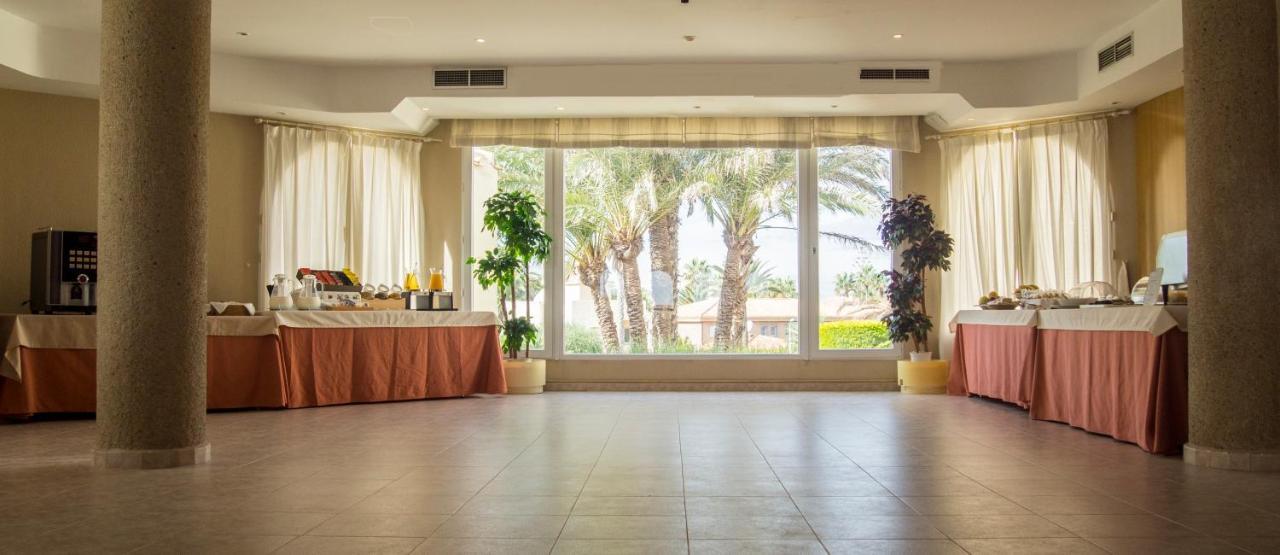 Aparthotel Villas La Manga Exteriör bild