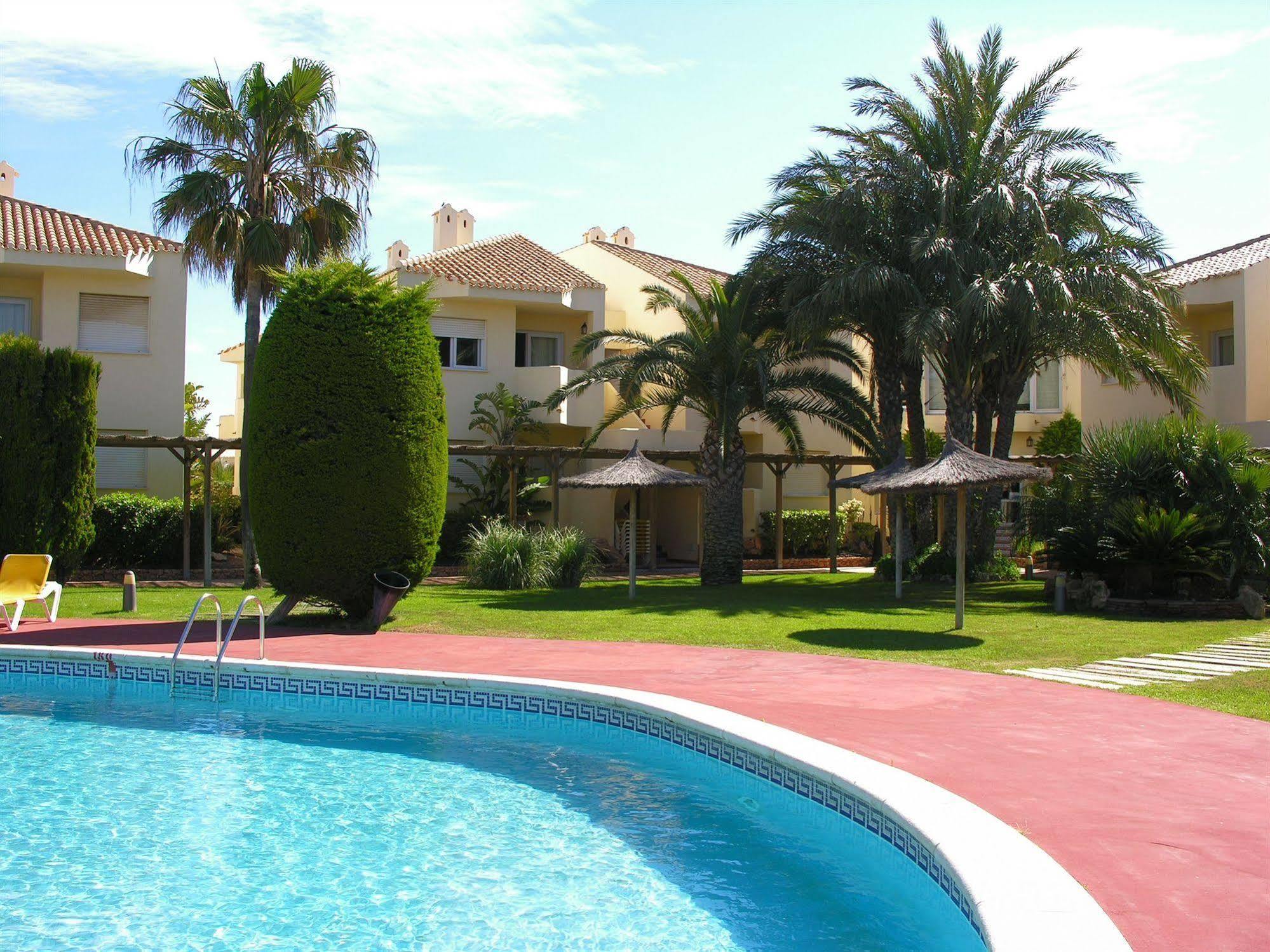 Aparthotel Villas La Manga Exteriör bild