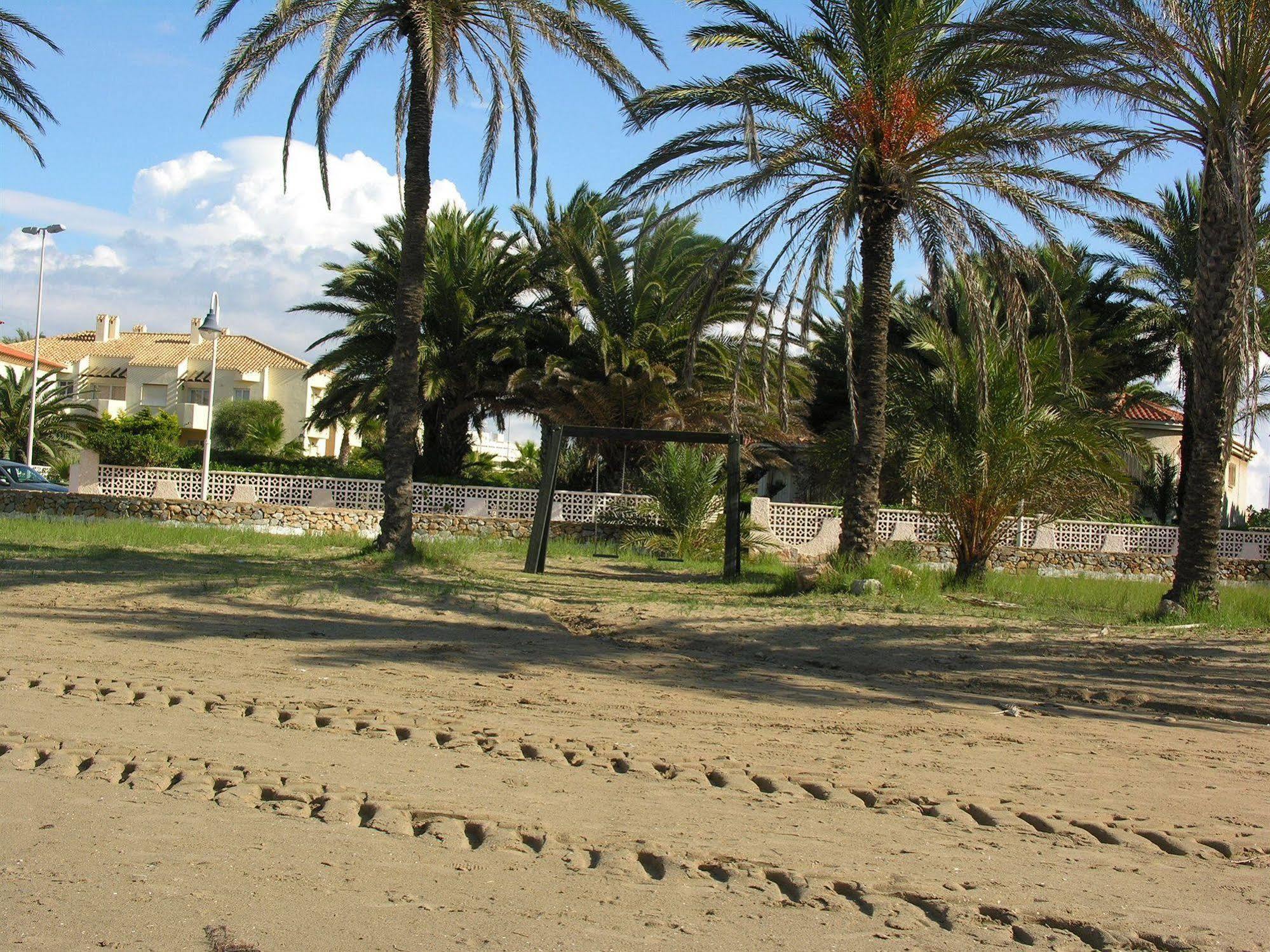 Aparthotel Villas La Manga Exteriör bild