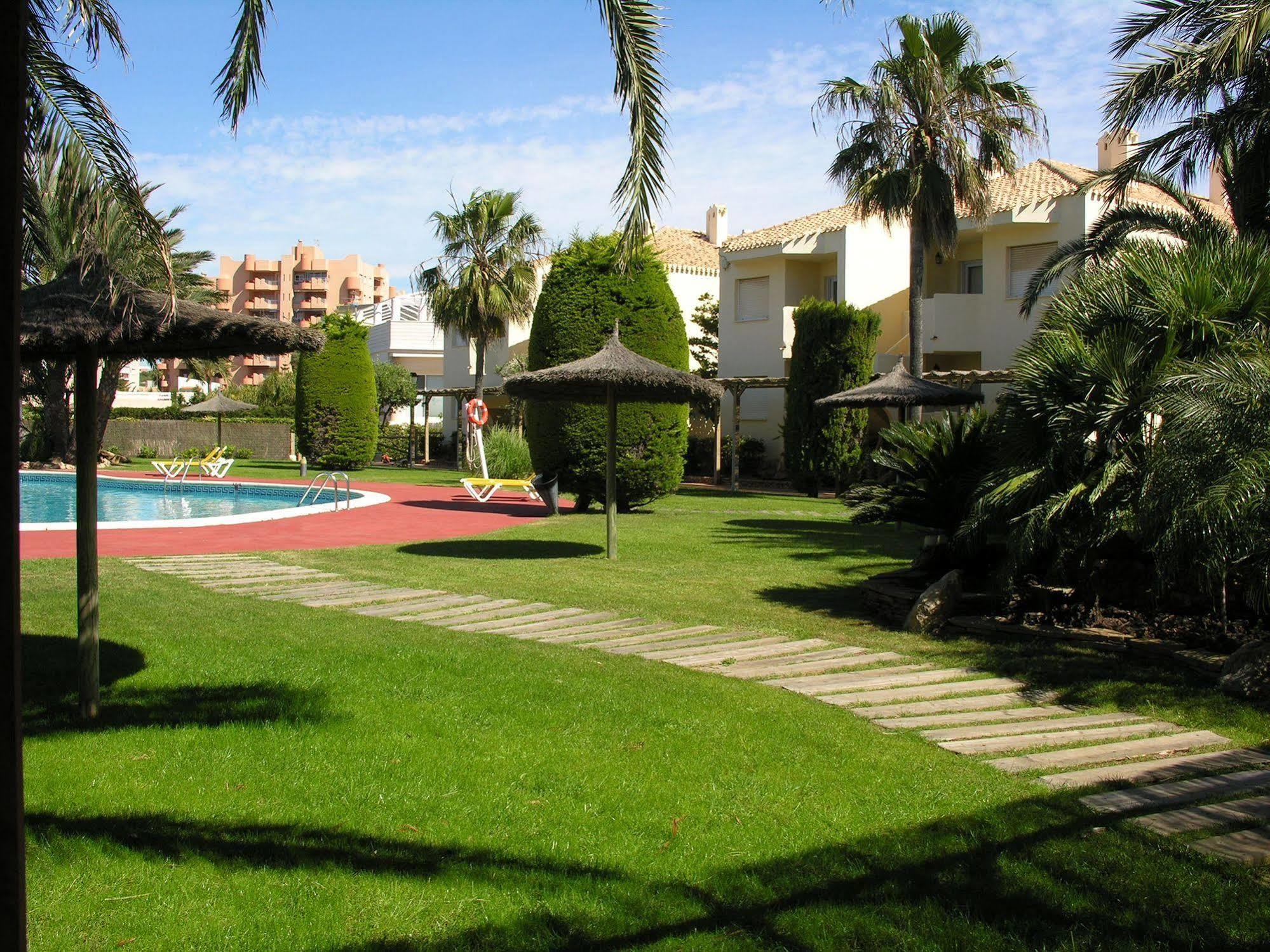 Aparthotel Villas La Manga Exteriör bild